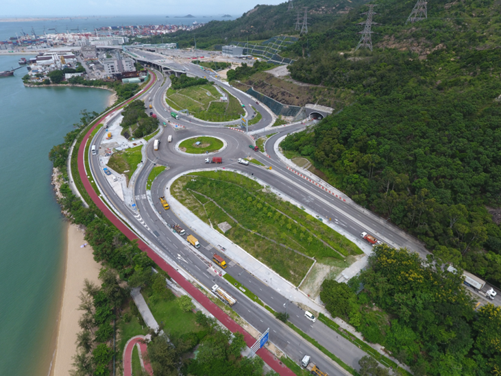 中標香港屯門至赤鱲角連接路–北面連接路項目，躋身香港大型工程承包商行列